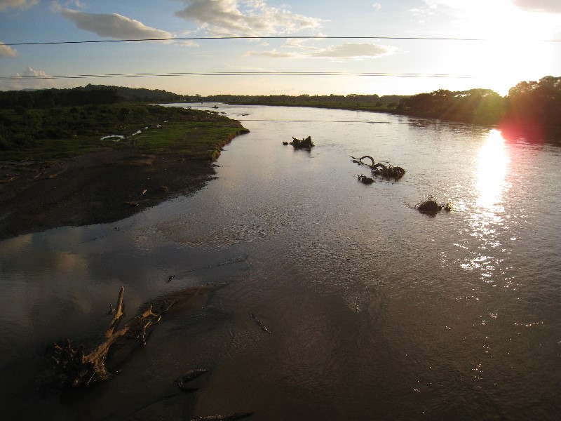../Images/River to Jaco Beach.jpg